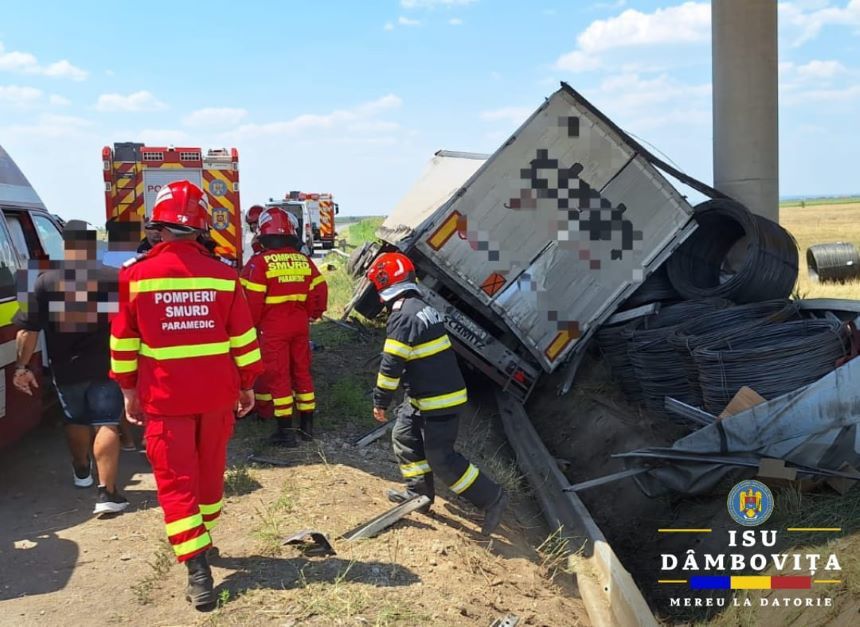 Cinci oameni răniți pe DN71, la Bâldana, în Dâmbovița, după ce un autoturism şi un microbuz s-au ciocnit. A fost activat Planul roşu de intervenţie Cinci oameni răniți pe DN71, la Bâldana, în Dâmbovița, după ce un autoturism şi un microbuz s-au ciocnit. A fost activat Planul roşu de intervenţie