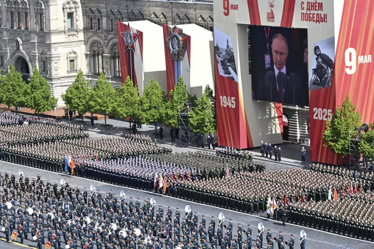 Europenii şi americanii finalizează un plan de armistițiu în Ucraina. Emmanuel Macron pune presiuni pe Rusia: „Să spună da, nu trei zile pentru a distra galeria” Europenii şi americanii finalizează un plan de armistițiu în Ucraina. Emmanuel Macron pune presiuni pe Rusia: „Să spună da, nu trei zile pentru a distra galeria”