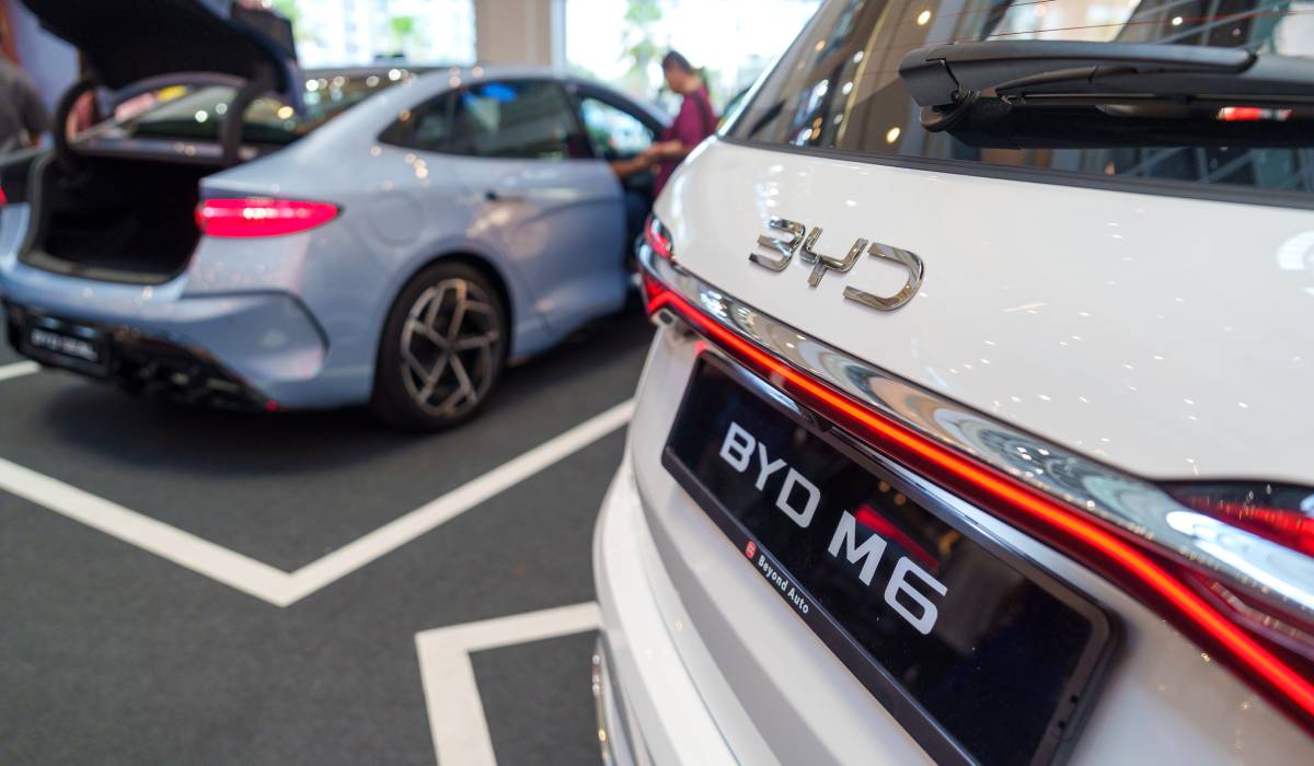 Gigantul chinez BYD intră oficial pe piața auto din România: ce modele vor fi disponibile Gigantul chinez BYD intră oficial pe piața auto din România: ce modele vor fi disponibile