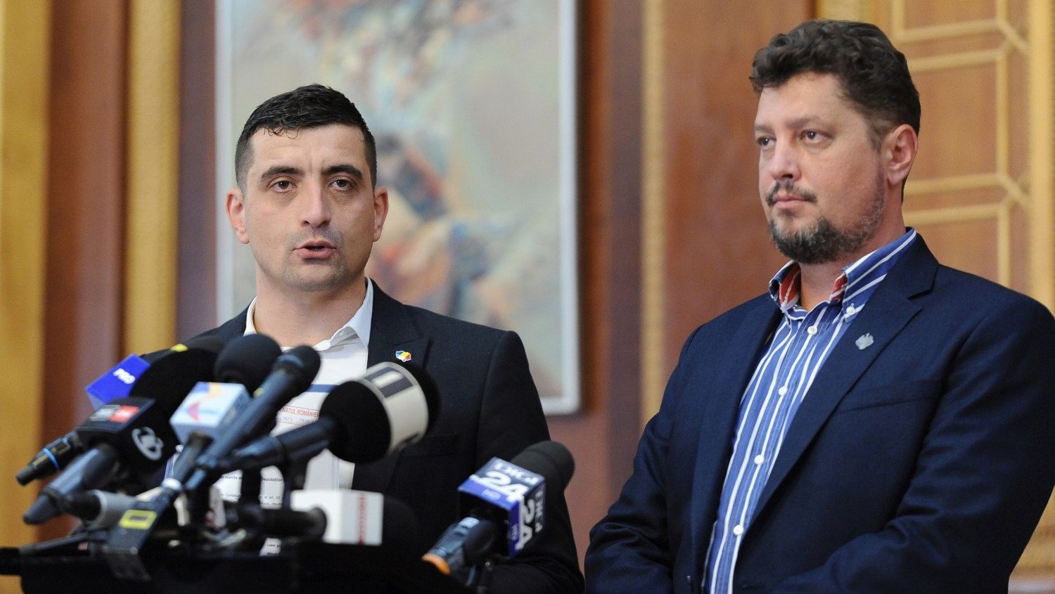 Verdictul Factual pentru promisiunea lui George Simion de a oferi românilor case la 35.000 de euro Verdictul Factual pentru promisiunea lui George Simion de a oferi românilor case la 35.000 de euro